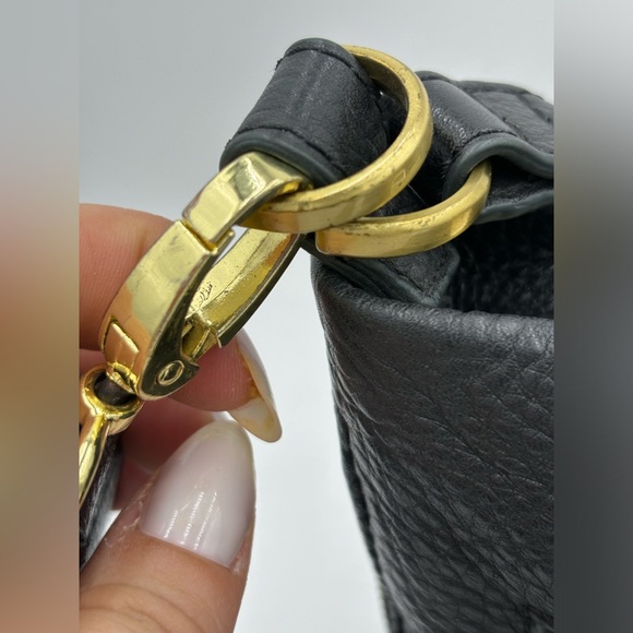 FOSSIL Pebbled Leather Expandable Covertible Crossbody Shoulder Bag - Picture 3 of 16